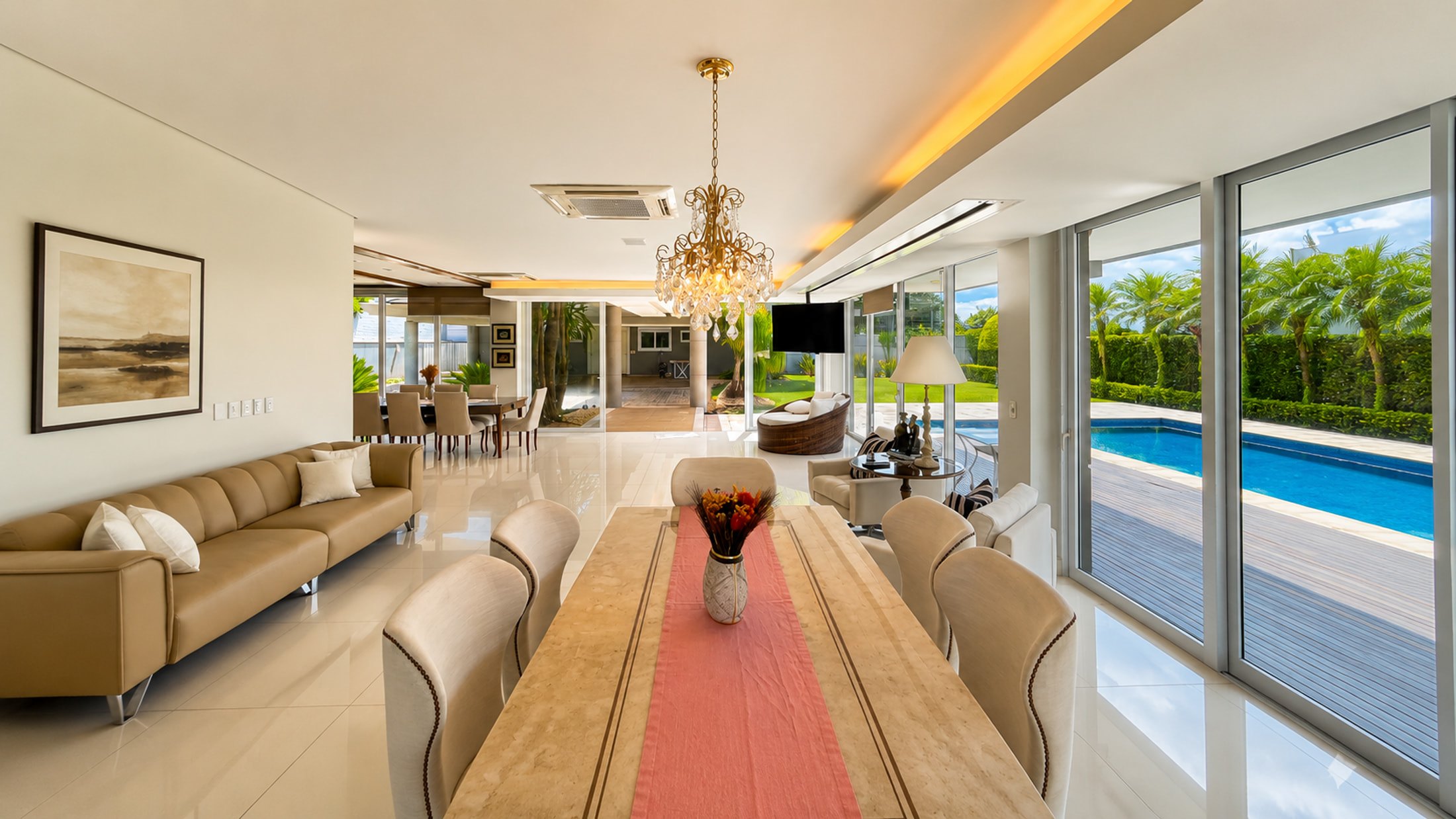 Sala de jantar com lustre